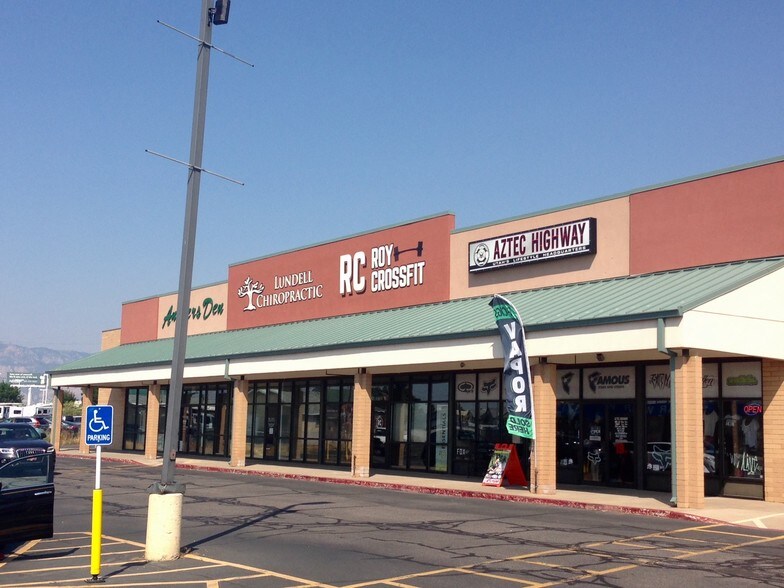 More Photos Of 5364-5370 S 1900 W, Roy Supermarket For Lease