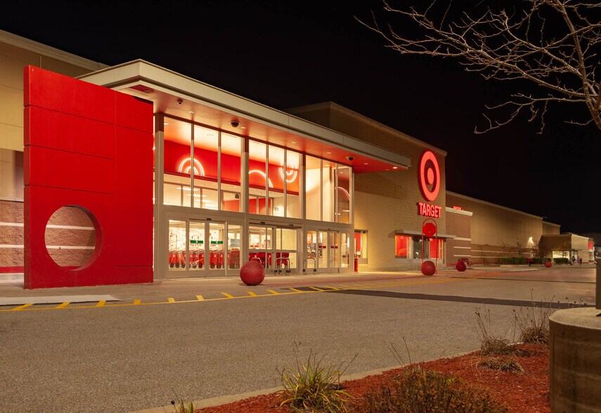 Primary Photo Of 2065-2141 Killingly Commons Dr, Dayville Unknown For Lease