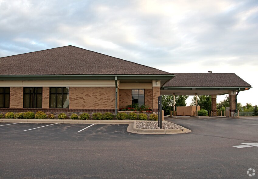 More Photos Of 145 Nelson Blvd, Montrose Office For Lease