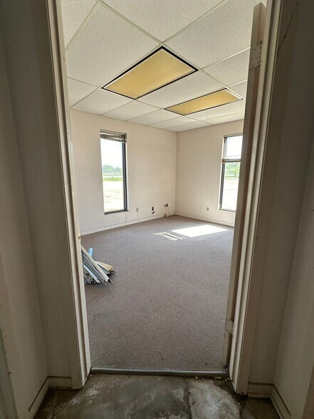 More Photos Of 1885 FM 448, Giddings Warehouse For Sale