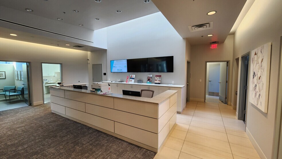 More Photos Of 3311 E 46th St, Tulsa Medical For Sale