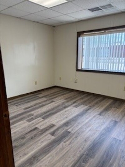 More Photos Of 536 Broughton St, Orangeburg Flex For Sale