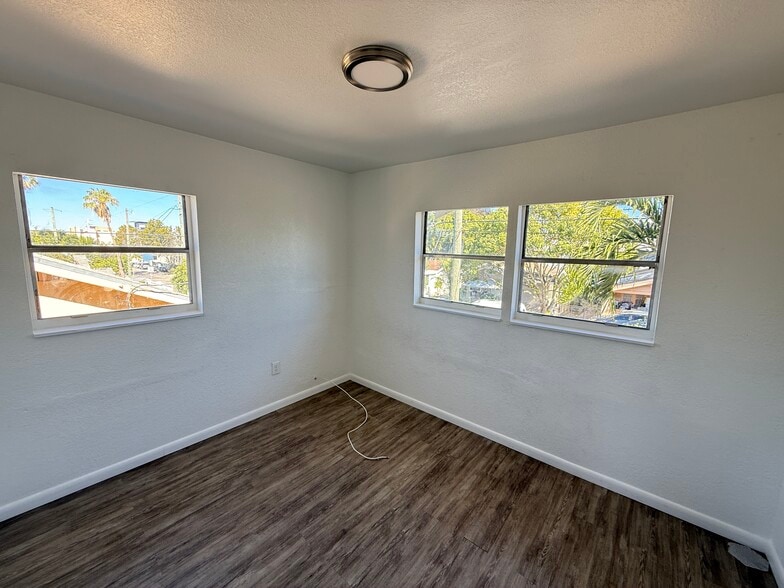 More Photos Of 236 SW 10th Ave, Miami Apartments For Sale