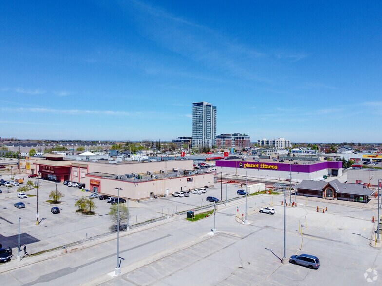 More Photos Of 4675 Steeles Ave E, Toronto General Retail For Lease
