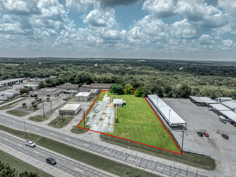 Primary Photo Of 5922 Texoma Pky, Sherman Auto Dealership For Lease