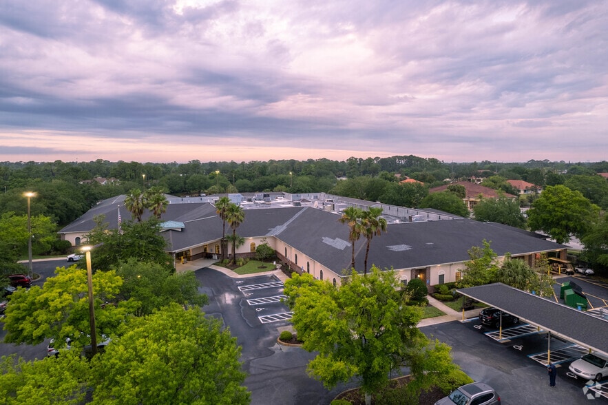More Photos Of 551 National Health Care Dr, Daytona Beach Hospital For Sale