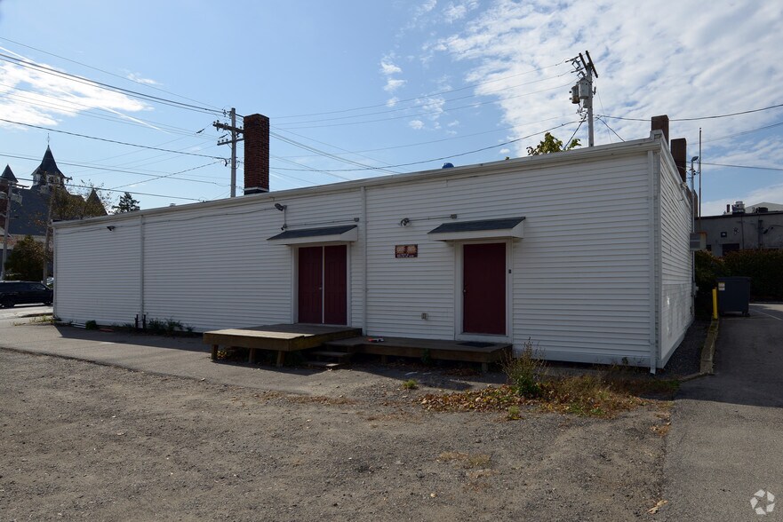 More Photos Of 16 Park St, Rockland Storefront For Sale