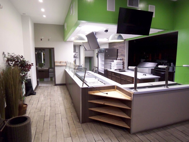 More Photos Of 470-484 Elmwood Ave, Buffalo Storefront Retail Residential For Lease