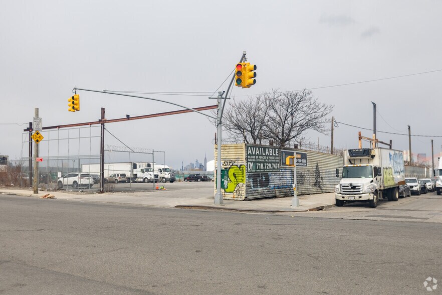 More Photos Of 58-38 47th St, Maspeth Land For Lease