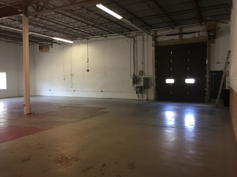 More Photos Of 19 Sterling Rd, Billerica Light Distribution For Lease
