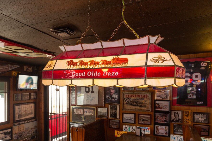 More Photos Of 6001 State Rd, Parma Restaurant For Sale