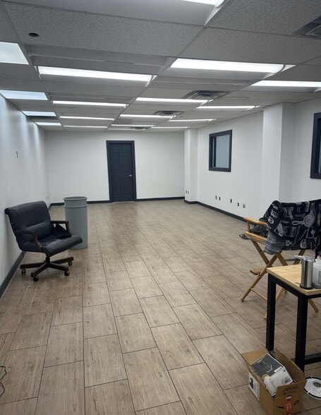 More Photos Of 163 Imlay St, Brooklyn Warehouse For Lease