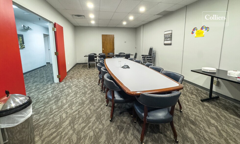 More Photos Of 300 Landrum Mill Rd, Landrum Manufacturing For Sale