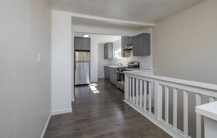 More Photos Of 1535 Julia St, Berkeley Apartments For Sale