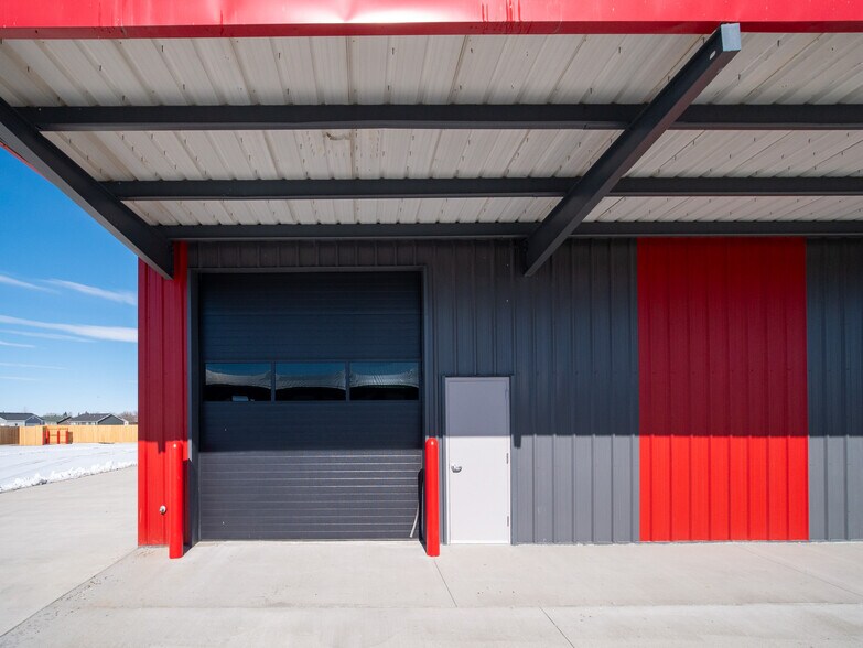 More Photos Of 2000 S 15th St, Laramie Industrial For Lease