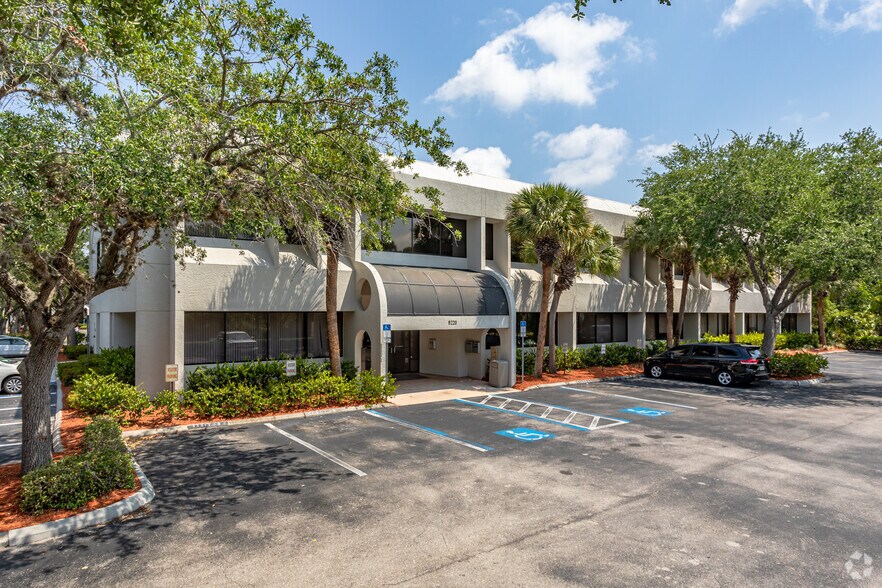 Primary Photo Of 9220 Bonita Beach Rd, Bonita Springs Medical For Lease