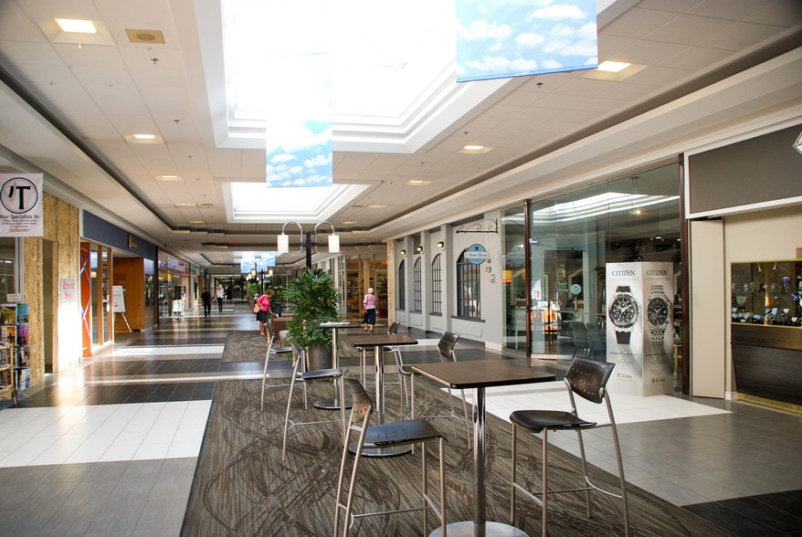 More Photos Of 755 Lake Bonavista Dr SE, Calgary Storefront Retail Office For Lease