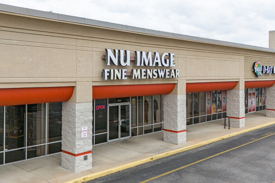 More Photos Of 3705-3789 Eastern Blvd, Montgomery Unknown For Lease