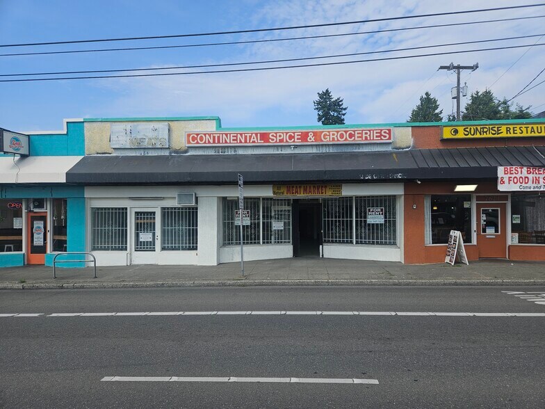 Primary Photo Of 7811-7819 Aurora Ave N, Seattle Unknown For Lease