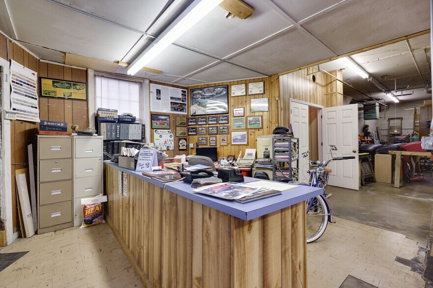 More Photos Of 46 Jefferson St, Brookville Storefront Retail Residential For Sale