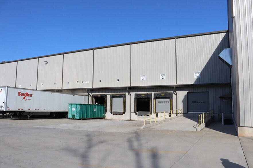 More Photos Of 7235 Bonnyshire Dr, Chattanooga Industrial For Sale