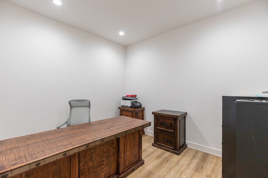 More Photos Of 1804 Denali Dr, Abilene Office For Sale
