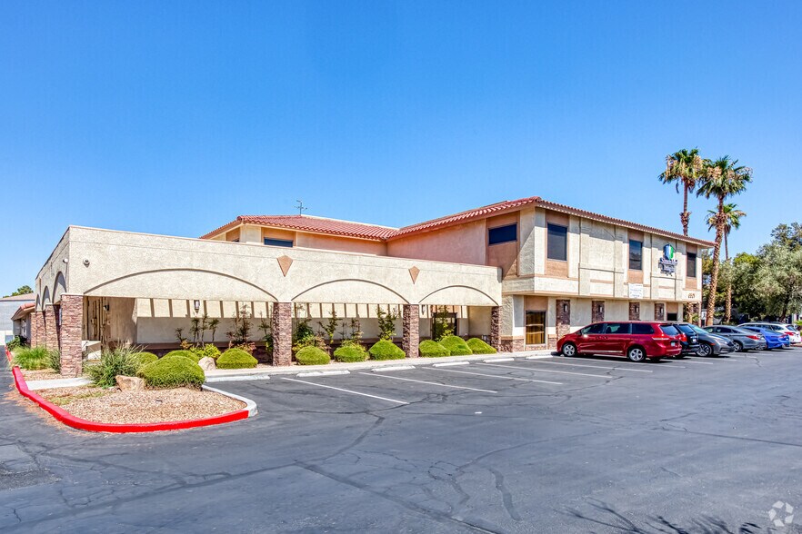 More Photos Of 6301 Mountain Vista St, Henderson Medical For Lease