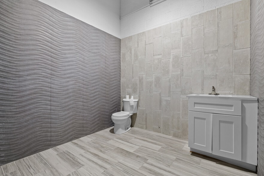 More Photos Of 121 Honest St, Chattanooga Light Manufacturing For Sale