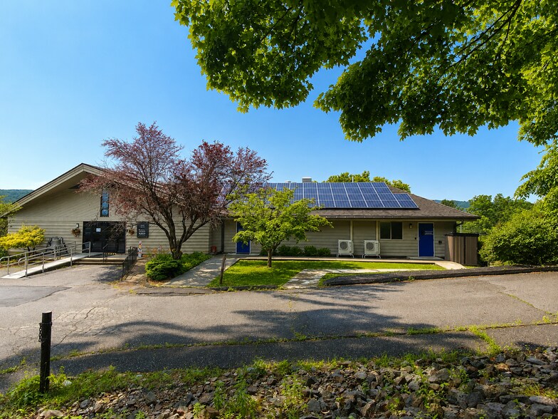 Primary Photo Of 68 Danbury Rd, New Milford Religious Facility For Lease