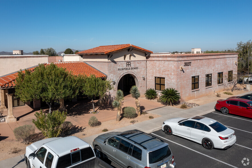 Primary Photo Of 3037 W Ina Rd, Tucson Medical For Sale