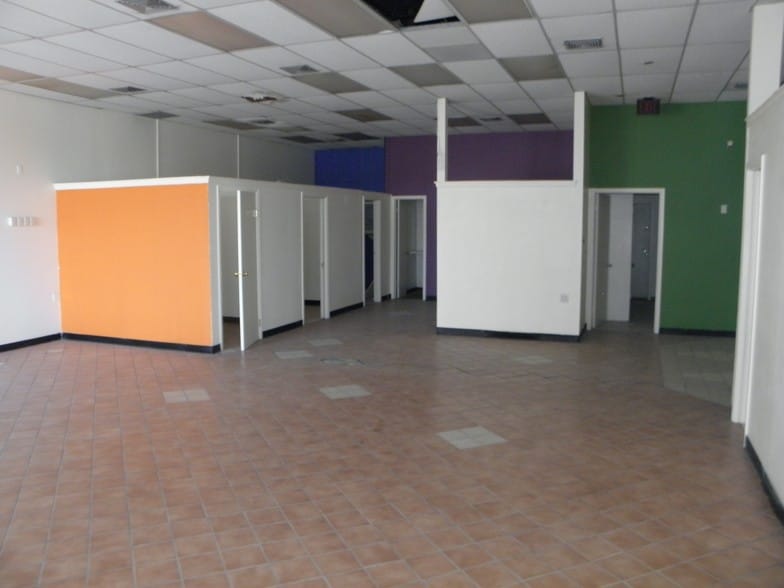 More Photos Of 10780 Pebble Hills Blvd, El Paso Unknown For Lease