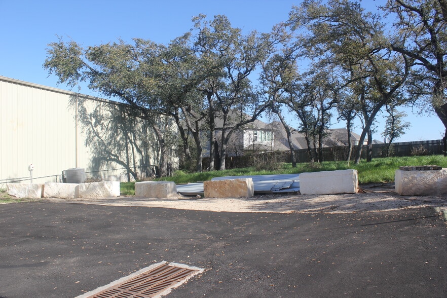 More Photos Of 4111 W State Highway 29, Georgetown Warehouse For Sale