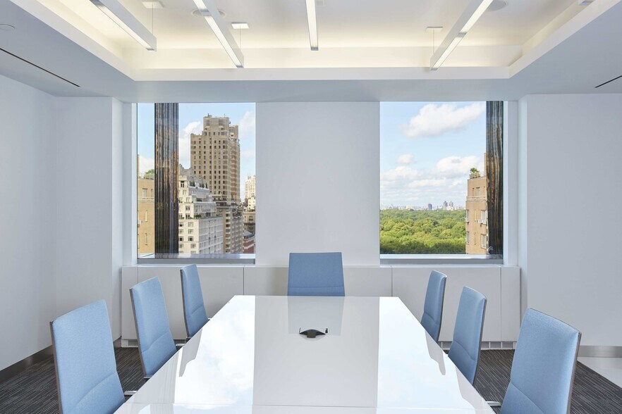 More Photos Of 3 Columbus Cir, New York Coworking Space