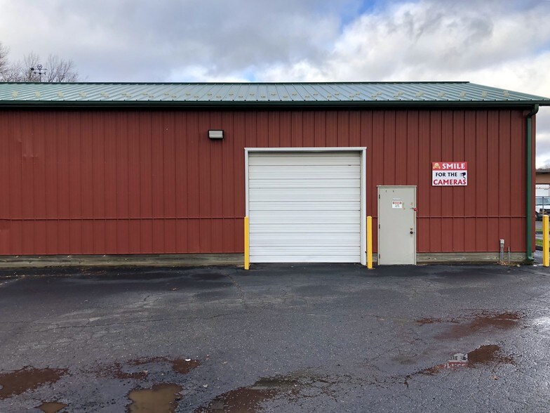 More Photos Of 199 Shunpike Rd, Cromwell Unknown For Lease