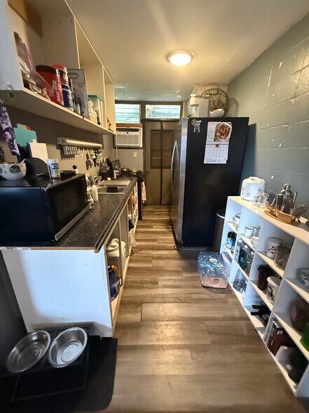 More Photos Of 2135 Bannister Pl, Honolulu Multifamily For Sale