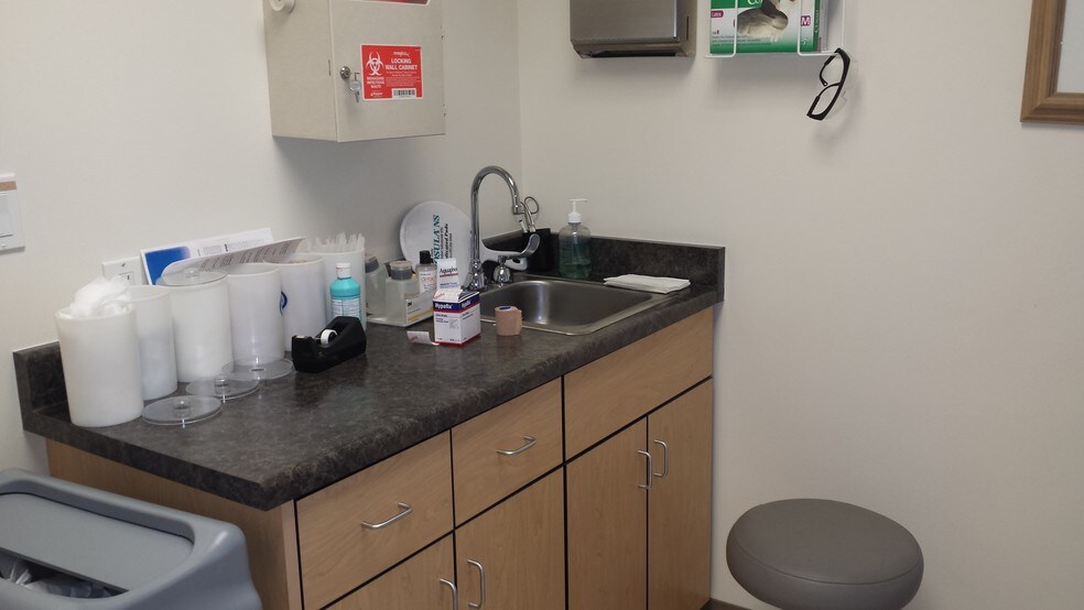 More Photos Of 4201 Torrance Blvd, Torrance Medical For Lease
