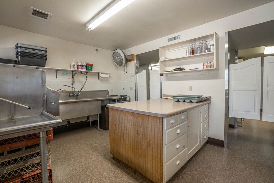 More Photos Of 324 Birch St, Westwood Restaurant For Sale