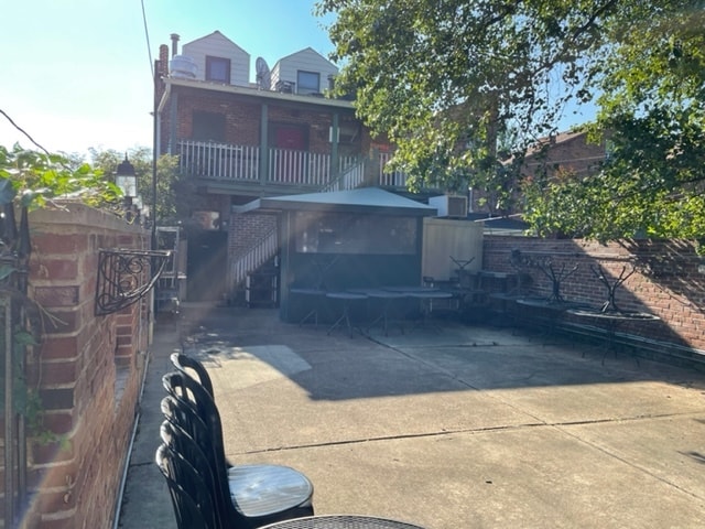 More Photos Of 2101 Menard St, Saint Louis Restaurant For Lease