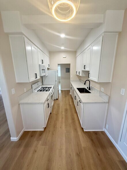 More Photos Of 3501 Park Blvd, San Diego Apartments For Sale