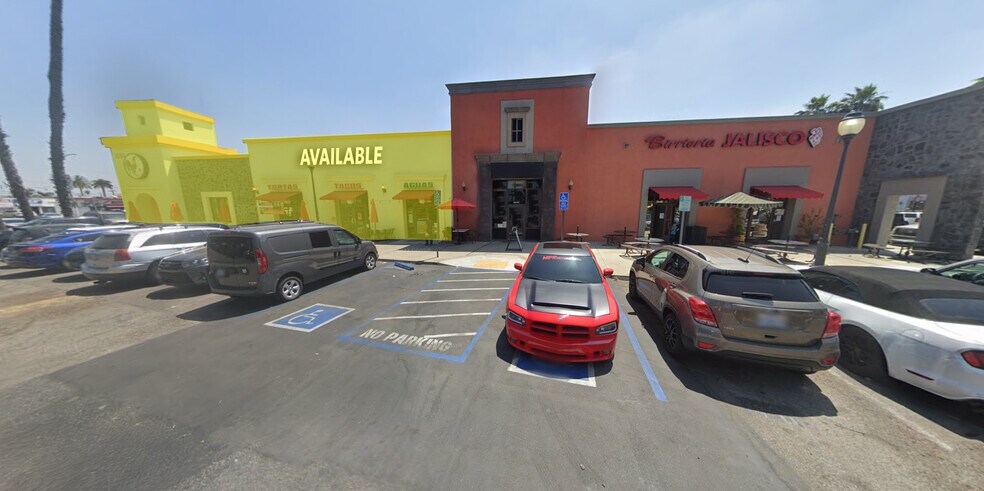 More Photos Of 11215-11389 Long Beach Blvd, Lynwood Unknown For Lease