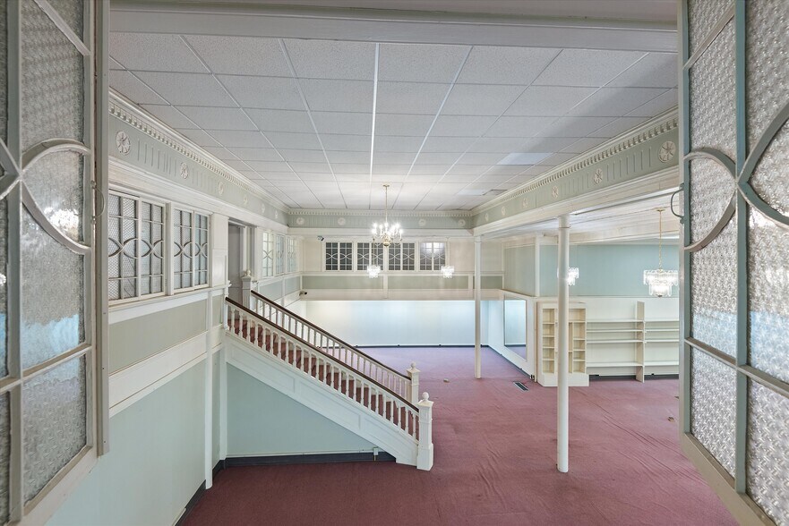 More Photos Of 43-49 Main, Bangor Office For Sale