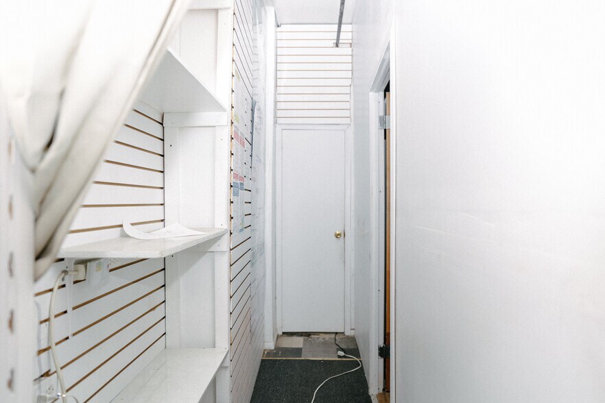 More Photos Of 373 Canal St, New York Storefront Retail Residential For Lease