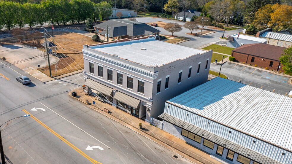 More Photos Of 18109 Main St, Woodbury Storefront Retail Office For Sale
