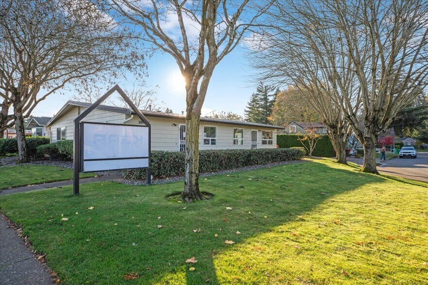 18020-18024 SE Pne St  