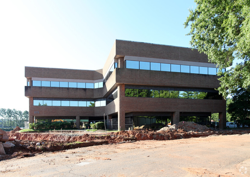More Photos Of 875 Walnut St, Cary Office Residential For Lease