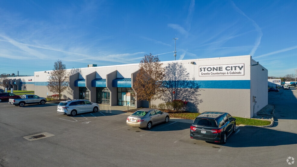 More Photos Of 7029 Huntley Rd, Columbus Light Manufacturing For Lease