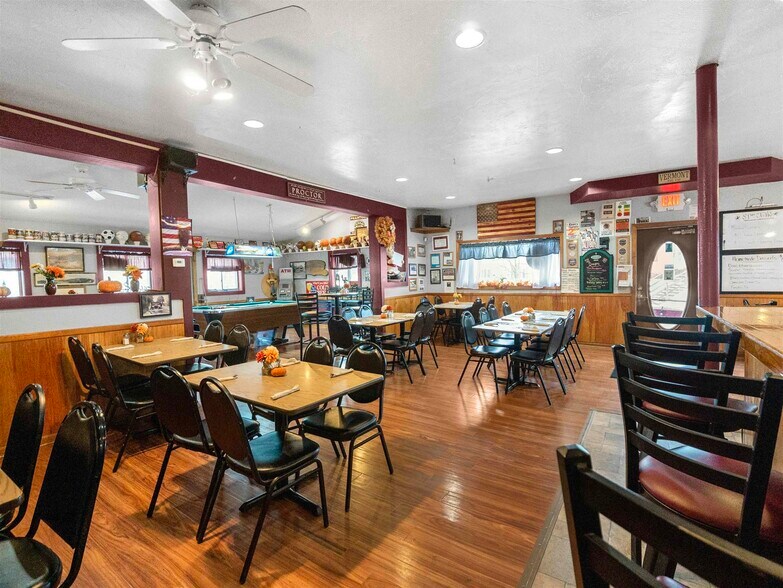 More Photos Of 25 North St, Proctor Restaurant For Sale