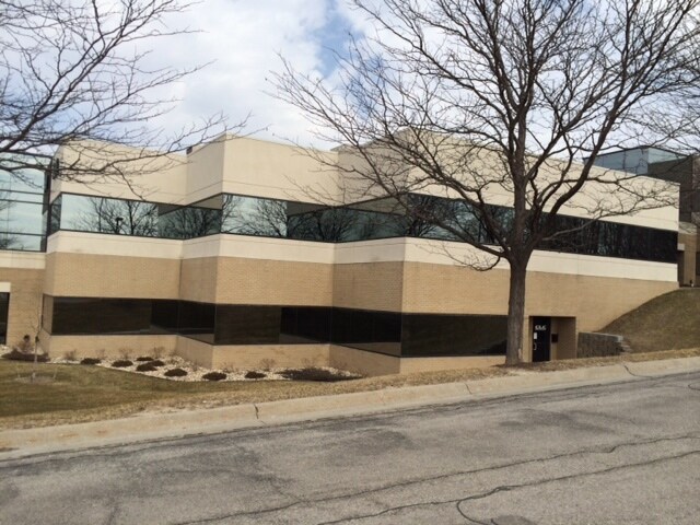 More Photos Of 10675 Bedford Ave, Omaha Office For Sale