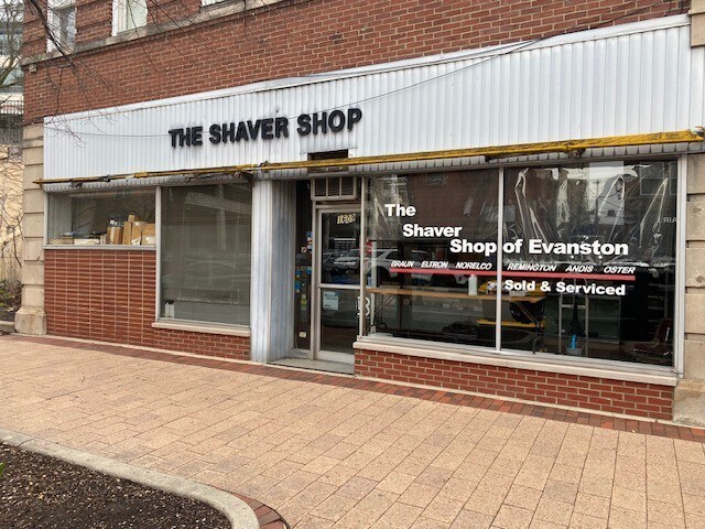 More Photos Of 927 Davis St, Evanston General Retail For Lease