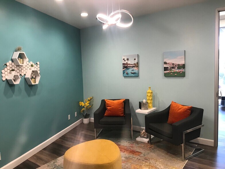 More Photos Of 369 San Miguel Dr, Newport Beach Medical For Lease